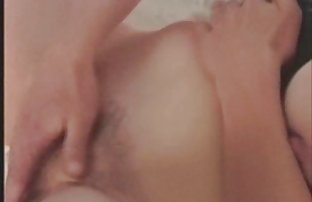 Macho penetrated blonde's pussy without much difficulty