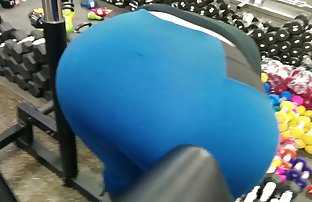 Chick is given in the ass tattoo master before a session