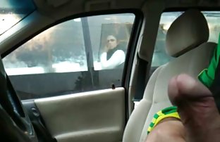 For expensive gifts stepdaughter gave stepfather fuck herself and cum in the vagina