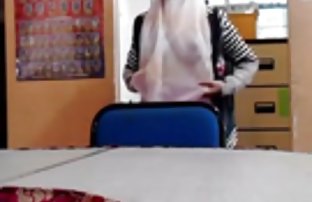 For cunnilingus blonde rushed to her lover from another city