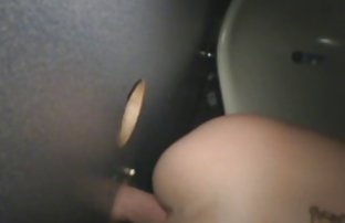 Pretty neighbor thanked the guy by fucking