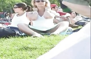 Fucks a beautiful Latina and shoots the whole process on the camera of a smartphone